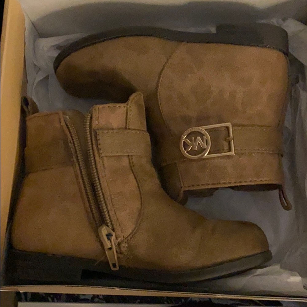 Emberly boots Michael Kors